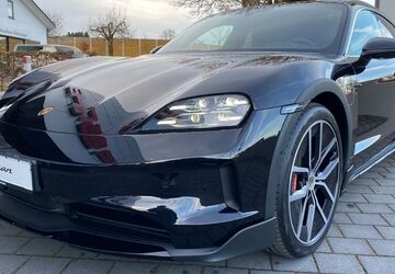 Porsche Taycan 26.900 km 104.888 &euro; Raubling 83064