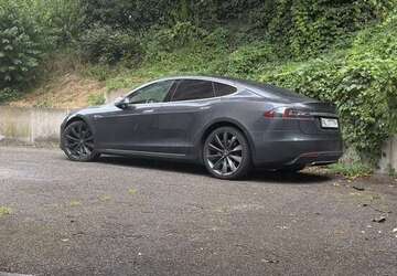 Tesla Model S 271.500 km 17.000 &euro; Weil am Rhein, Stadt 79576