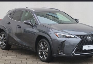 Lexus UX 20.550 km 32.880 &euro; Mühldorf 84453