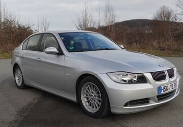 BMW 325 98.000 km 8.500 &euro; Arnsberg/Oeventrop 59823
