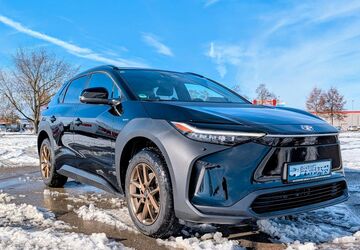 Toyota bZ4X 35.000 km 32.500 &euro; Nördlingen 86720