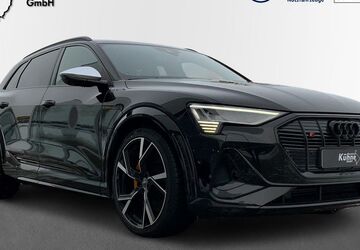 Audi SQ8 e-tron 60.000 km 62.489 &euro; Waren (Müritz) 17192