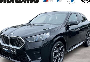 BMW iX2 5.659 km 52.950 &euro; Biberach 88400