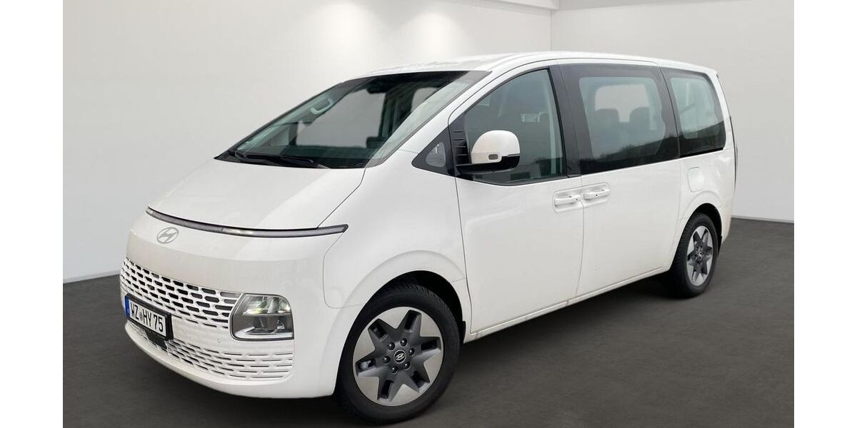 Hyundai STARIA 5.000 km 37.850 &euro; Dillenburg 35684
