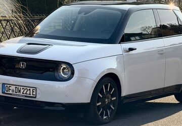 Honda e 27.000 km 15.900 &euro; Mühlheim 63165