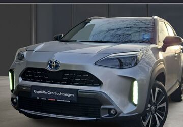 Toyota Yaris Cross 12.875 km 27.590 &euro; Heusweiler 66265