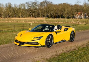 Ferrari SF90 2.700 km 519.695 &euro; Velddriel 
