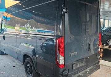 IVECO Andere 199.852 km 9.990 &euro; Geislingen an der Steige 73312