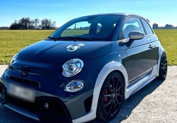 Abarth 695 47.200 km 25.490 &euro; Steinheim 89555