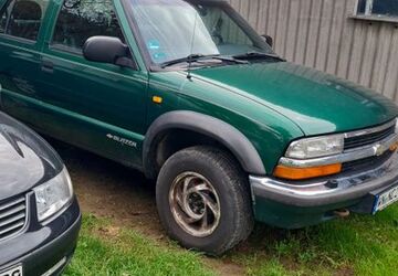 Chevrolet Blazer 230.000 km 2.900 &euro; Alfdorf 73553