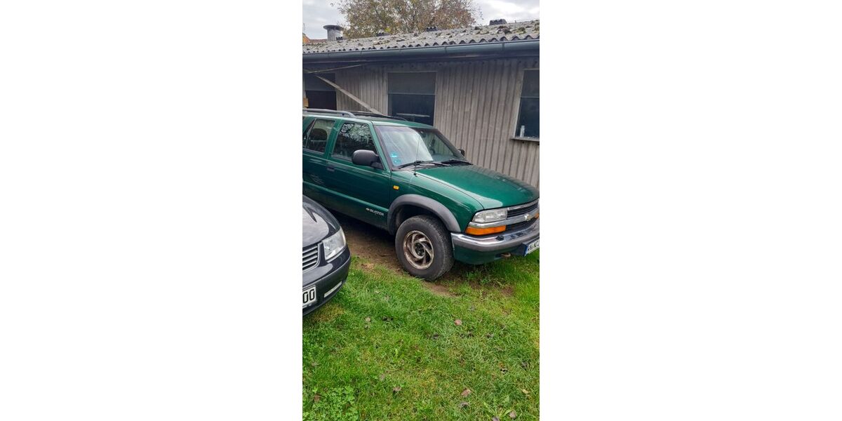 Chevrolet Blazer 230.000 km 2.900 &euro; Alfdorf 73553