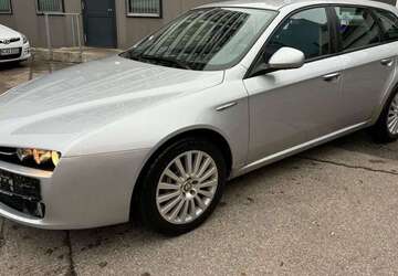 Alfa Romeo 159 122.111 km 6.500 &euro; München 80636