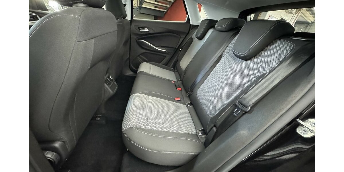 Opel Grandland 1.2 Turbo GS Line CarPlay Cam 30.999 km 17.440 &euro; Lich 35423