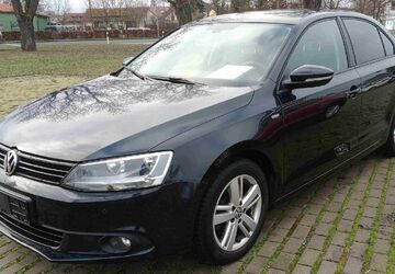 VW Jetta 117.000 km 7.900 &euro; Dachwig 99100