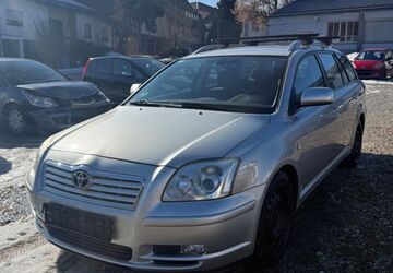 Toyota Avensis 164.390 km 2.200 &euro; Wehingen 78564