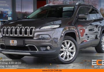 Jeep Cherokee 83.000 km 13.890 &euro; Ergolding 84030