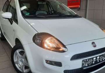 Fiat Punto 103.691 km 4.900 &euro; Neusorg 95700