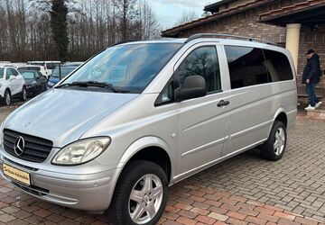 Mercedes-Benz Viano 266.000 km 11.499 &euro; Versmold 33775
