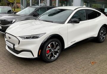 Ford Mustang Mach-E 16.800 km 35.980 &euro; Hohenwestedt 24594