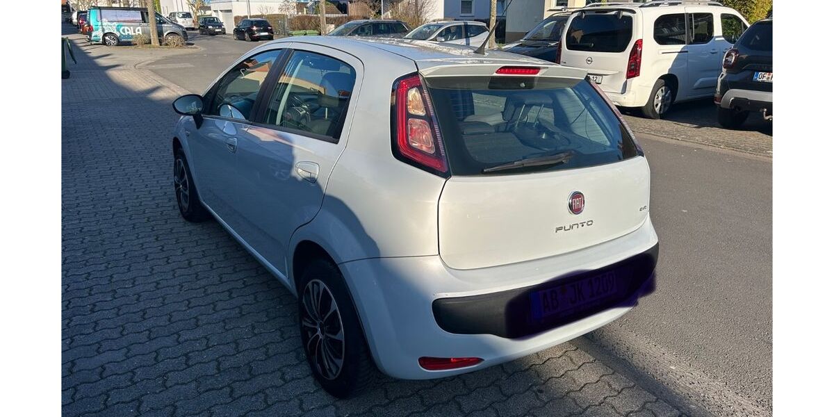 Fiat Punto Evo 159.000 km 2.999 &euro; Hainburg 63512