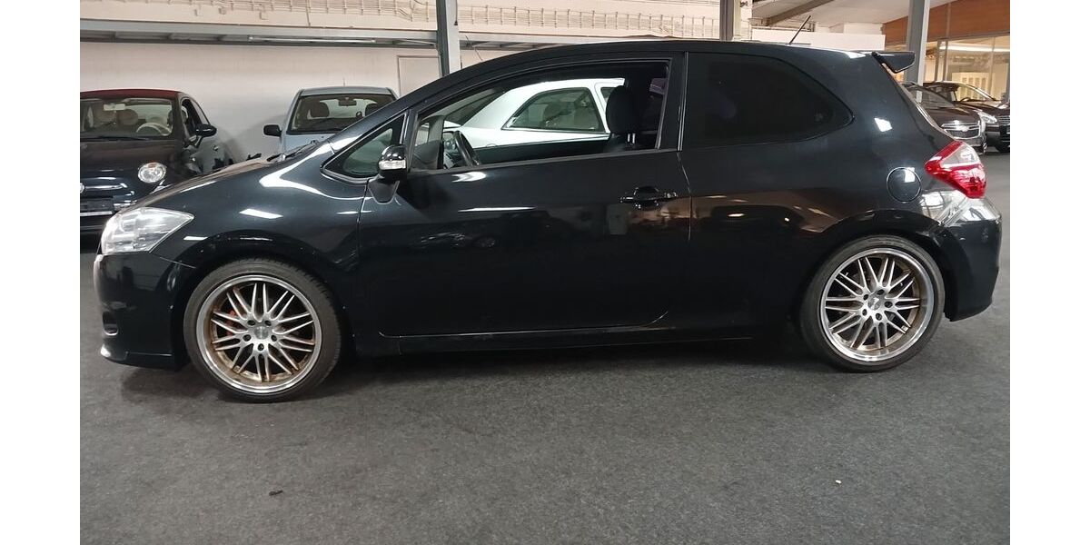Toyota Auris 149.000 km 5.995 &euro; Rüsselsheim 65428