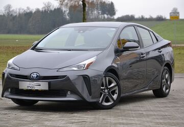 Toyota Prius 34.800 km 19.990 &euro; POCKING 94060