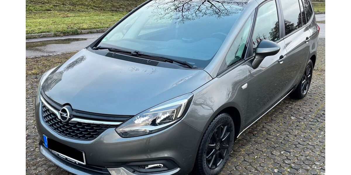 Opel Zafira Tourer 110.000 km 11.000 &euro; Vöhringen 89269