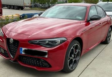 Alfa Romeo Giulia 8.957 km 39.875 &euro; Pohlheim 35415