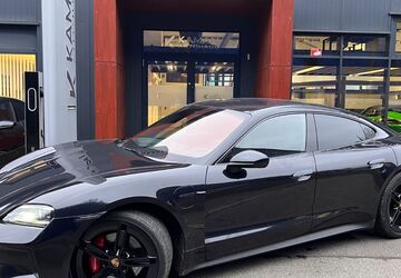Porsche Taycan 29.700 km 101.400 &euro; Sindelfingen 71065