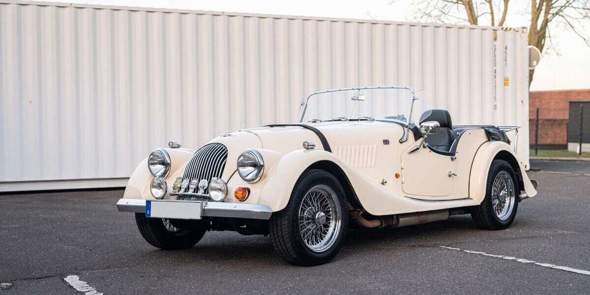 Morgan 4/4 64.000 km 25.900 &euro; Düsseldorf 40591