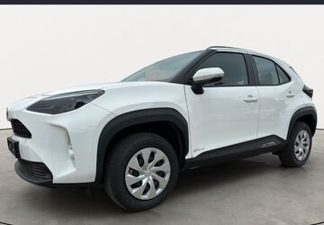 Toyota Yaris 1.500 km 25.990 &euro; Kruft 56642