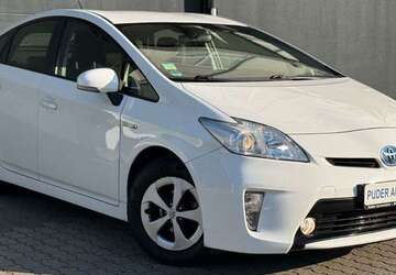 Toyota Prius 146.000 km 11.690 &euro; Berlin 12435