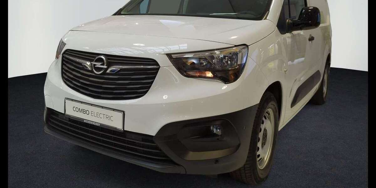 Opel Combo 1.500 km 23.990 &euro; Dachau 85221