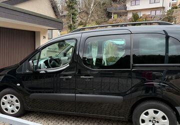 Peugeot Partner Tepee 124.500 km 7.500 &euro; Kämpfelbach 75236
