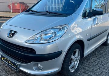 Peugeot 1007 100.000 km 2.250 &euro; Bocholt 46395