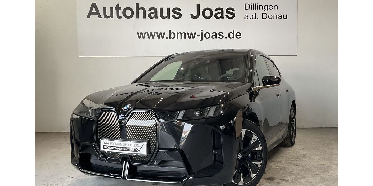 BMW iX 4.800 km 86.400 &euro; Dillingen 89407