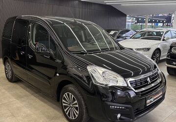 Peugeot Partner Tepee 114.829 km 10.950 &euro; Berlin 12357