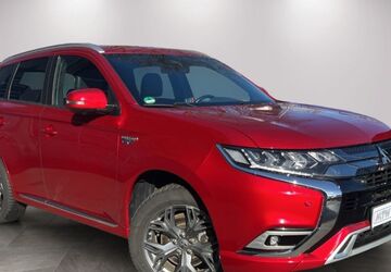 Mitsubishi Plug-in Hybrid Outlander 71.540 km 23.370 &euro; Essen 45145