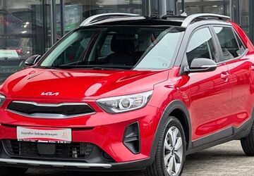 Kia Stonic 18.900 km 17.970 &euro; Münchberg 95213