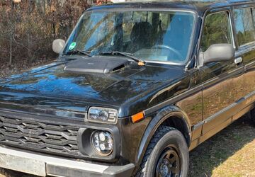Lada Niva 73.196 km 11.400 &euro; Wandlitz 16348