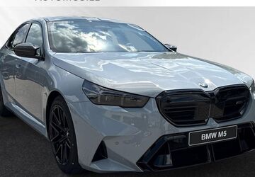 BMW M5 6.000 km 125.890 &euro; Wesel 46485