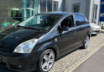 Toyota Verso 200.000 km 4.500 &euro; Niestetal bei Kassel 34266
