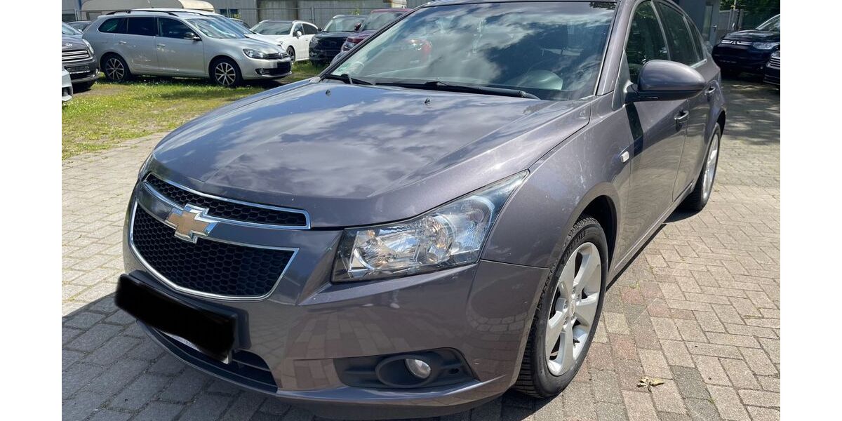Chevrolet Cruze 177.720 km 1.990 &euro; Trappenkamp 24610
