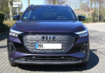 Audi Q4 e-tron 25.000 km 39.900 &euro; Mülheim an der Ruhr 45476