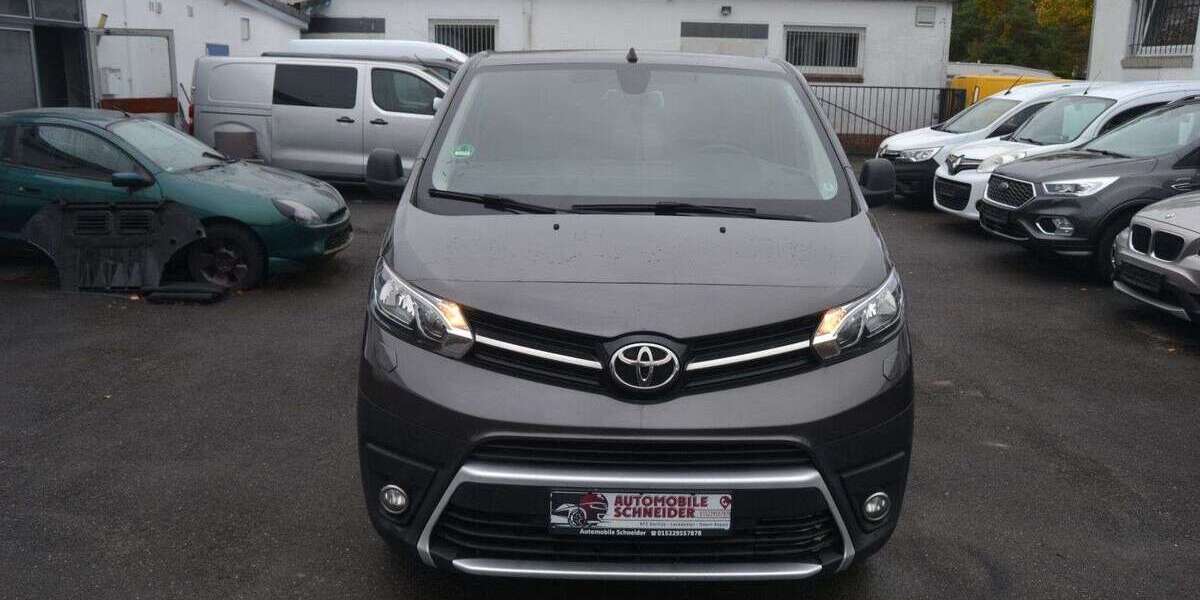 Toyota Proace 241.500 km 11.499 &euro; Munster 29633