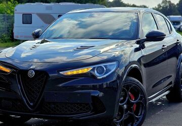 Alfa Romeo Stelvio 20.855 km 62.880 &euro; Düren 52351