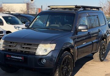 Mitsubishi Pajero 248.000 km 12.000 &euro; Hannover 30453
