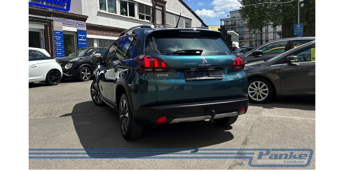 Peugeot 2008 Allure*AHK*Navi*Car-play*SHZ*LED*Tempo* 103.785 km 10.890 &euro; Berlin 13187