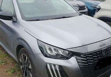 Peugeot 208 33.410 km 14.680 &euro; Rüsselsheim 65428