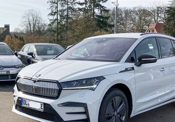 Skoda Enyaq 7.990 km 50.990 &euro; Oldenburg 26123